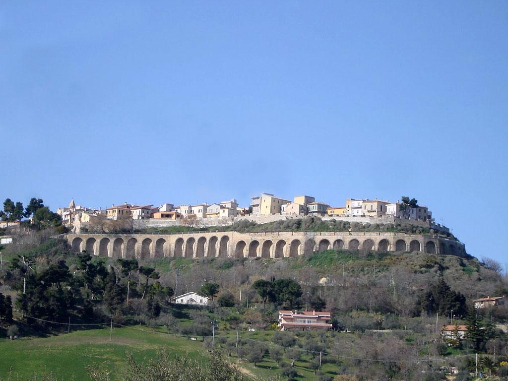 B&B Santa Lucia Silvi Paese Exteriér fotografie
