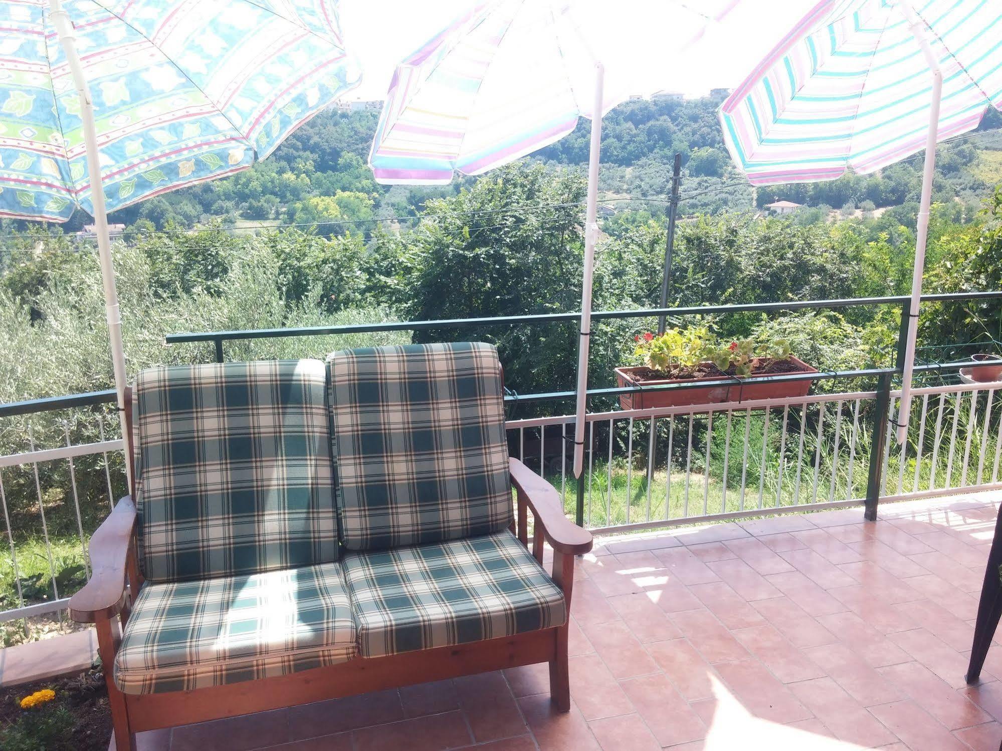 B&B Santa Lucia Silvi Paese Exteriér fotografie